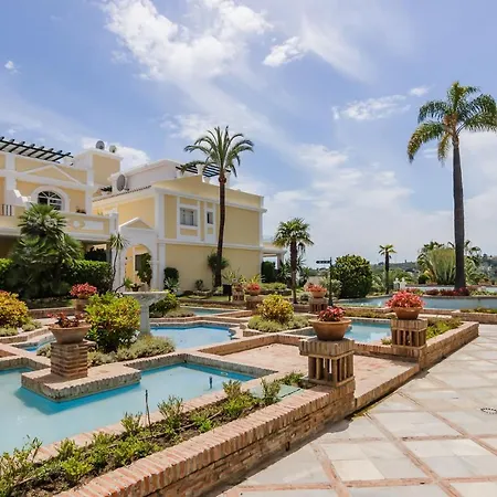 Aloha Gardens