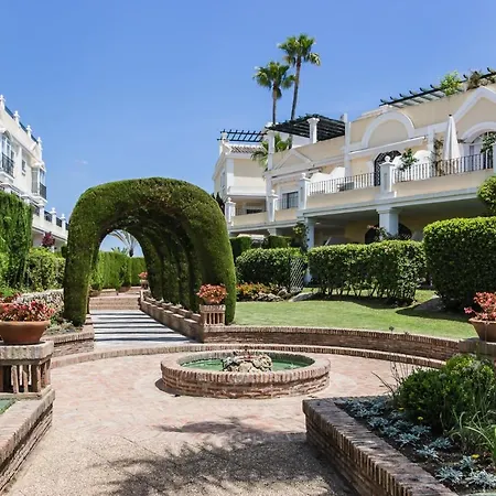 Aloha Gardens *